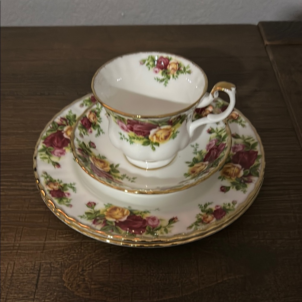 Floral Bone China Tea Set